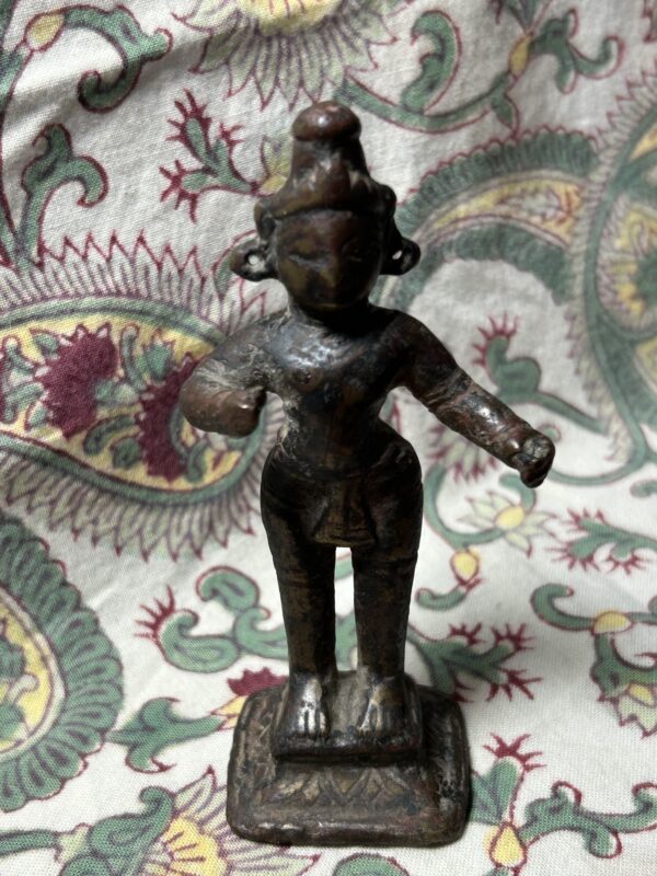 Figure with crown