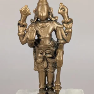 Vishnu with kirtimukhi on clothing